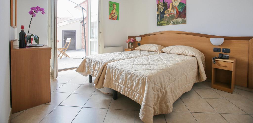 Albergo Etico Asti Room photo