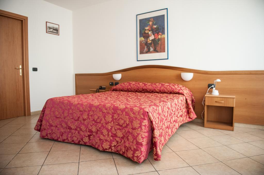 Albergo Etico Asti Room photo